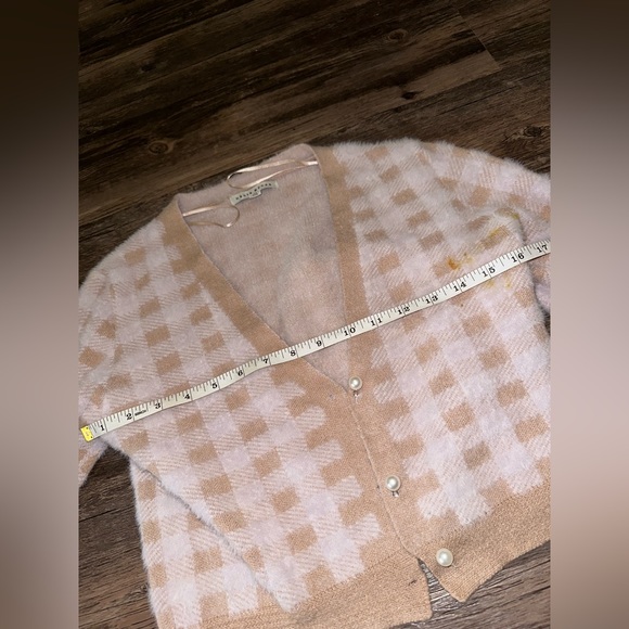 Haute Monde Checkered Cardigan - Picture 14 of 14